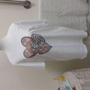 HANDCRAFTED Women's Medium tee shirt showing her loves.  NWOT